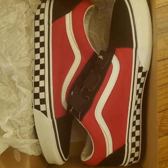 Vans Old Skool V 'Logo Pop' - Picture 7 of 9